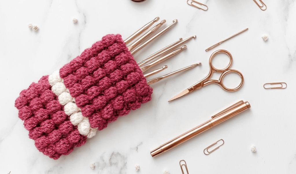 crochet bobble stitch case