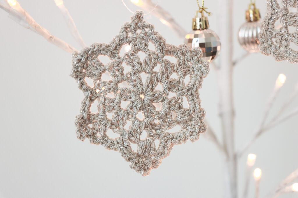 crochet snowflake