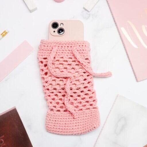 crochet pouch